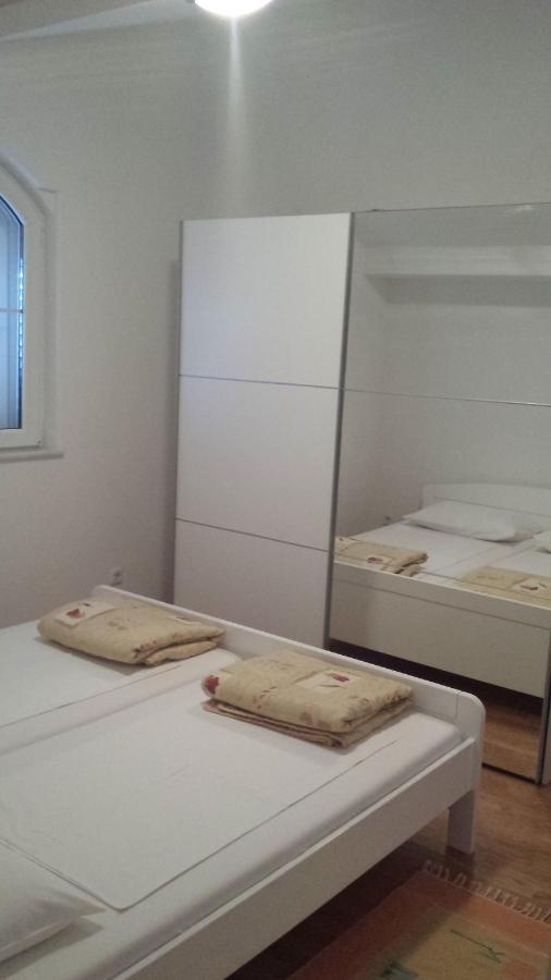 וודיצה Apartments Irena מראה חיצוני תמונה