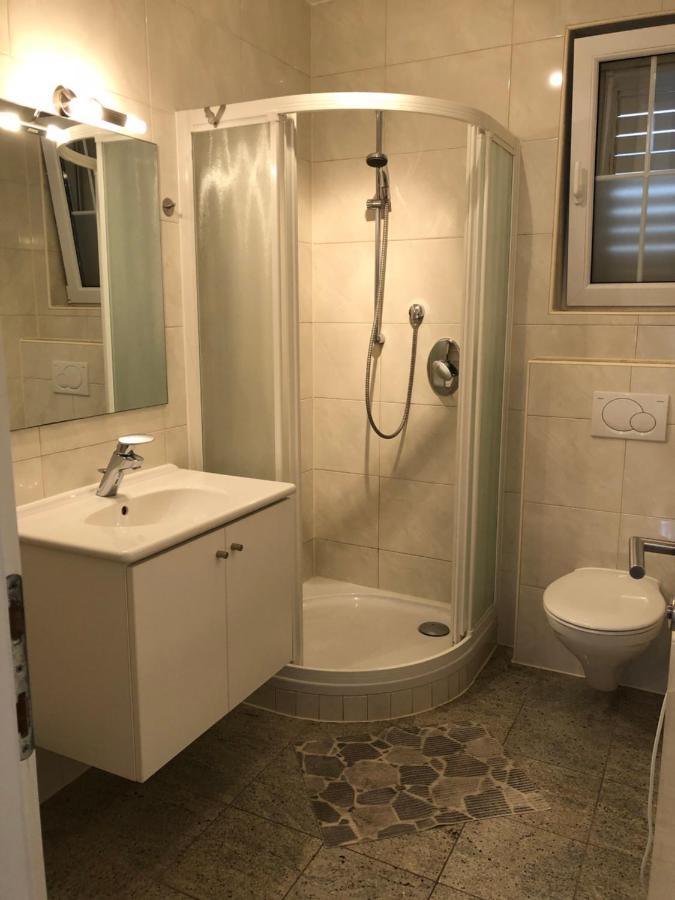 וודיצה Apartments Irena מראה חיצוני תמונה
